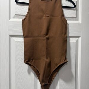 Ribbed Brown Sleeveless Bodysuit - Women